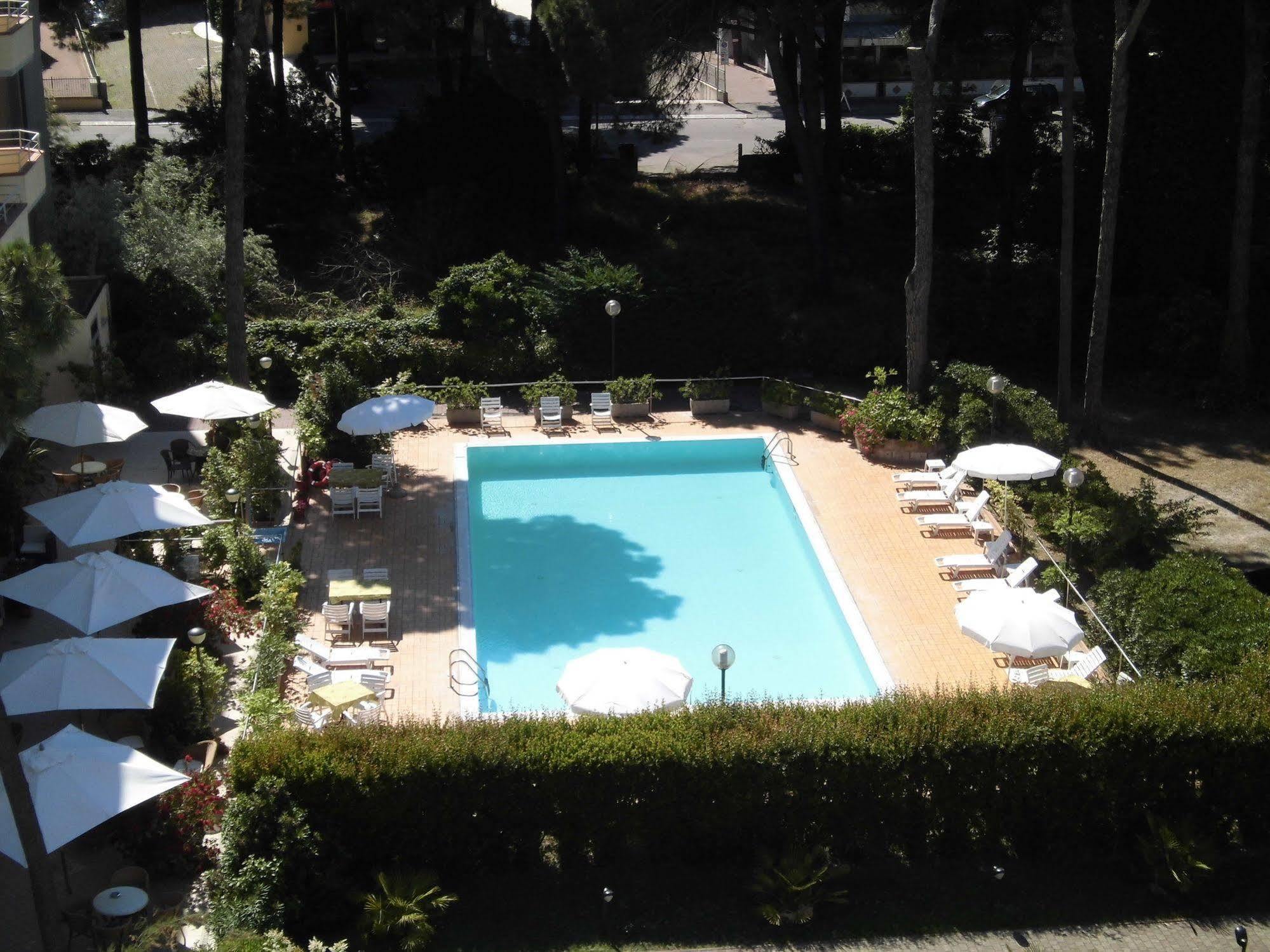 Hotel Europa Park 3*