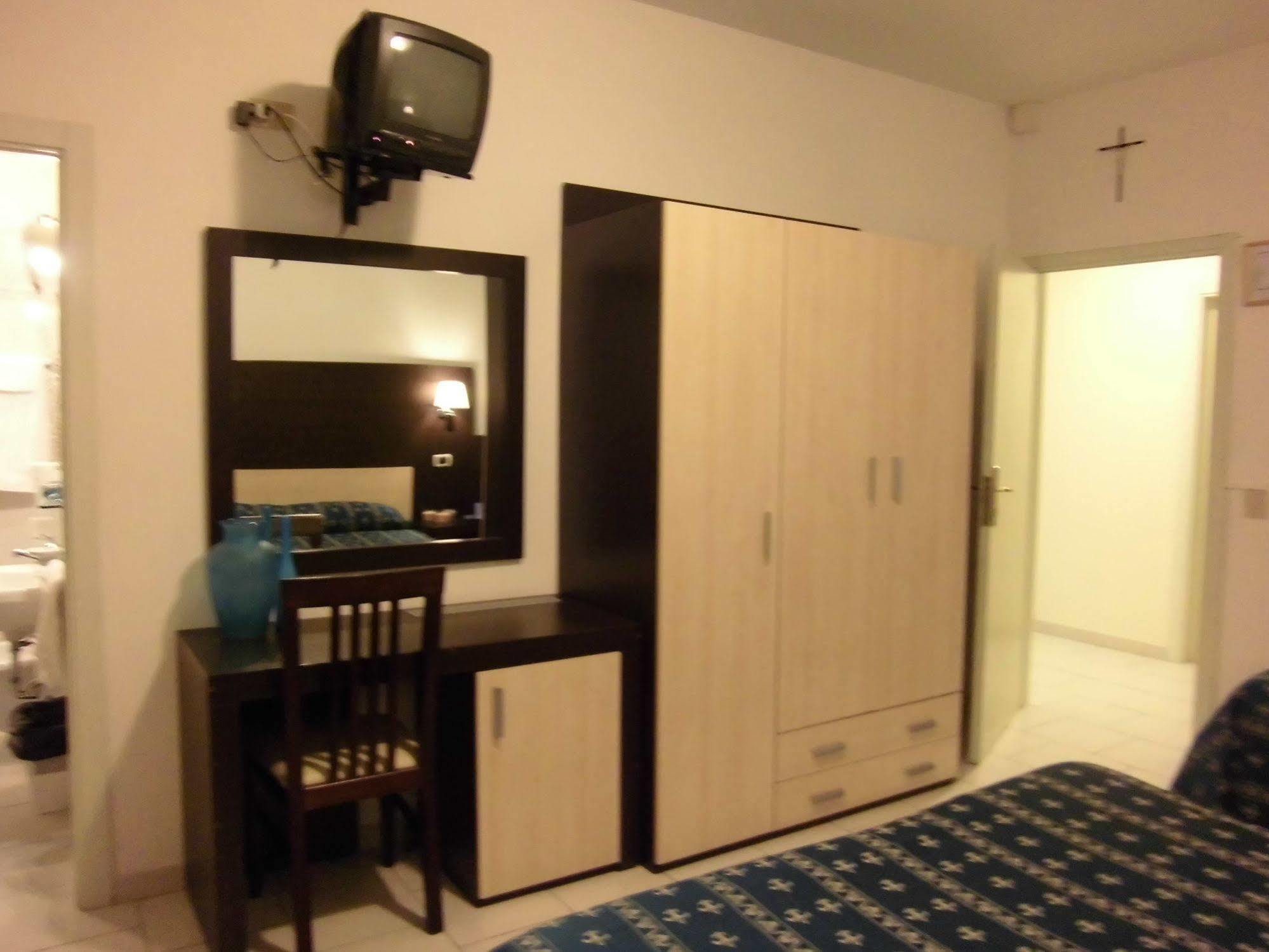 Hotel Europa Park 3*